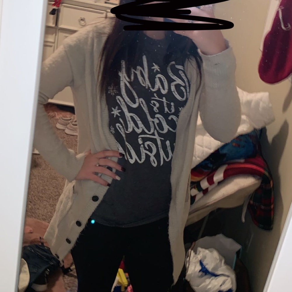 American Eagle Cardigan